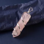 Ciondolo Punta di Quarzo Rosa