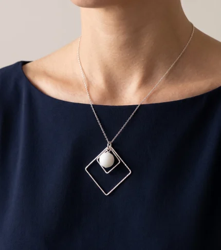 Collana Selene indossata