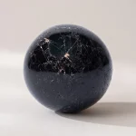 Sfera in Tormalina Nera